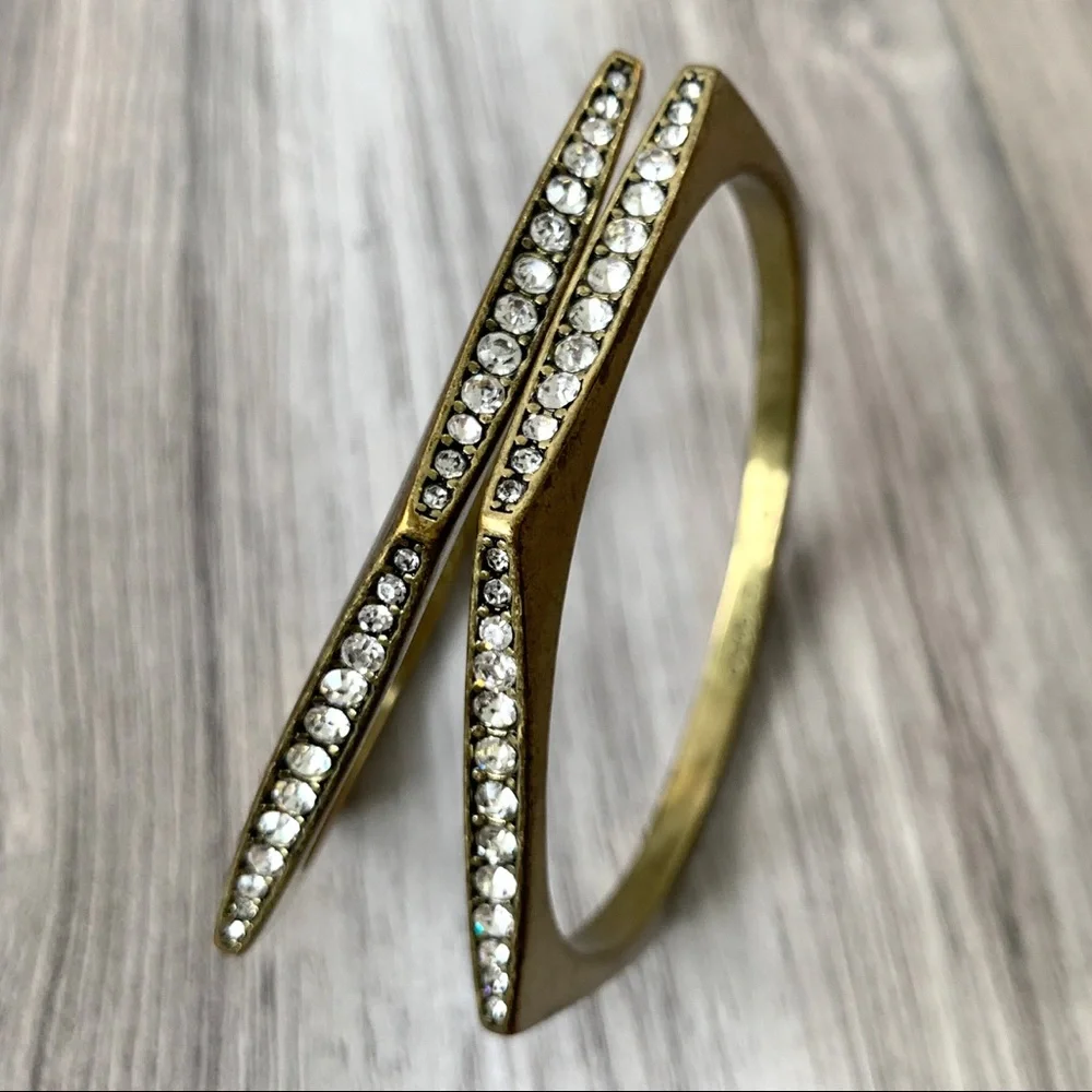 Chloe + Isabel bangle bracelet lot - Picture 3 of 4